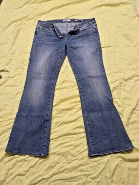 GUESS Women’s Low Rise, Bootcut Denim Jeans